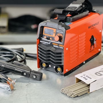 MATEWELD Hungary Buffalo Power™ MMA 160 inverteres hegesztő + Lift Tig funkció, Kofferrel