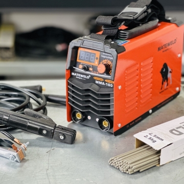 MATEWELD Hungary Buffalo Power™ MMA 160 inverteres hegesztő + Lift Tig funkció, Kofferrel/OUTLET TERMÉK 